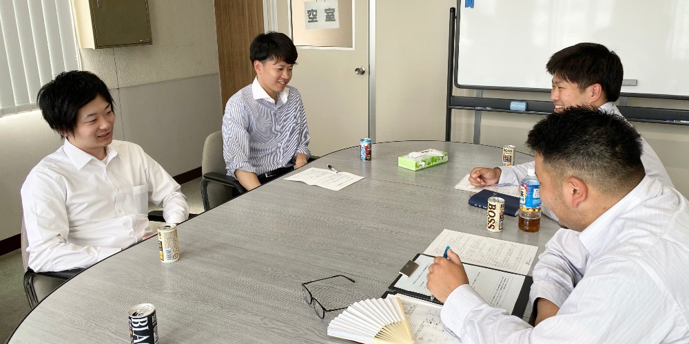 新入社員座談会